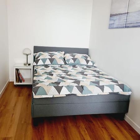 Sloneczny Apartament W Centrum Gdyni 2 Pokojowy Гдиня Екстер'єр фото