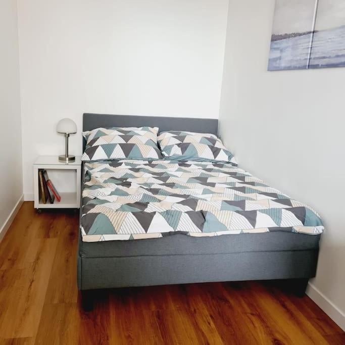 Sloneczny Apartament W Centrum Gdyni 2 Pokojowy Гдиня Екстер'єр фото